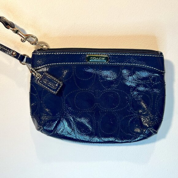 Coach Signature Patent Leather Navy Blue Wristlet Bag - EUC - Picture 1 of 5
